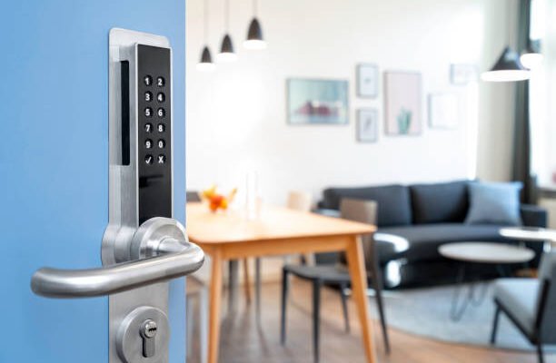 smart lock for your apartment